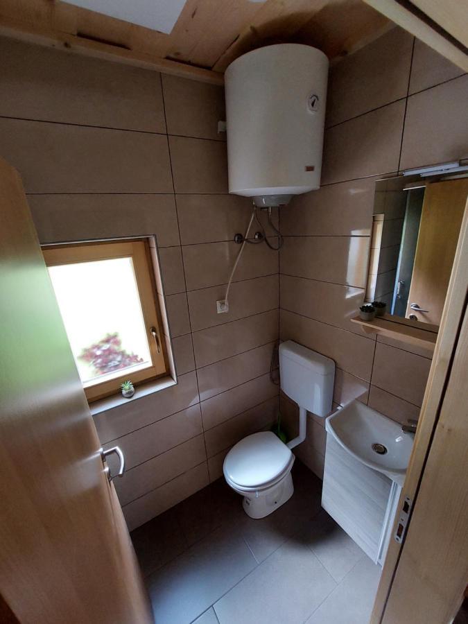 Pocitniska Hiska Lastovka Podvolovljek Eksteriør billede
